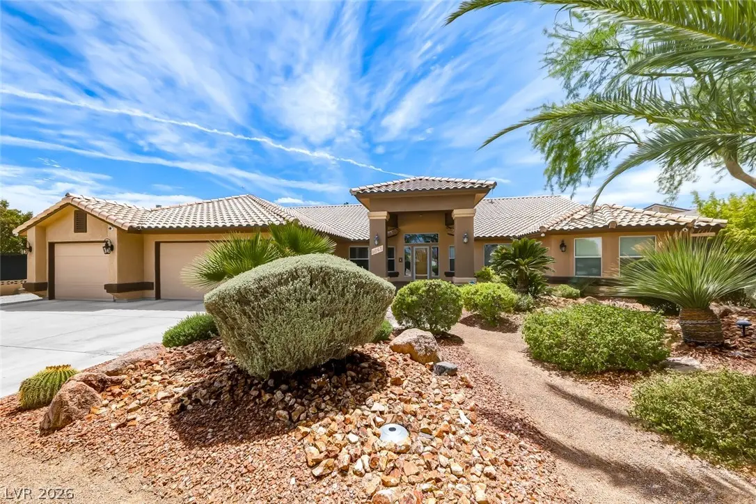 8645 Bright Angel Way, Las Vegas