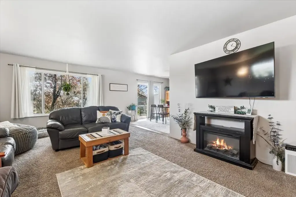 311 Kelly Road A3, Kalispell