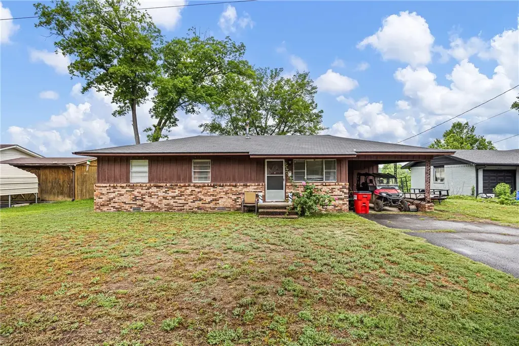108 Bowman Drive, Dardanelle