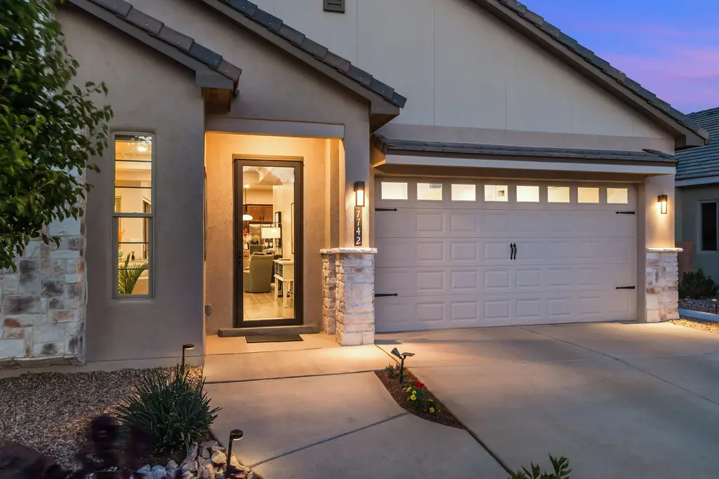 7742 Majesty Court Nw, Albuquerque