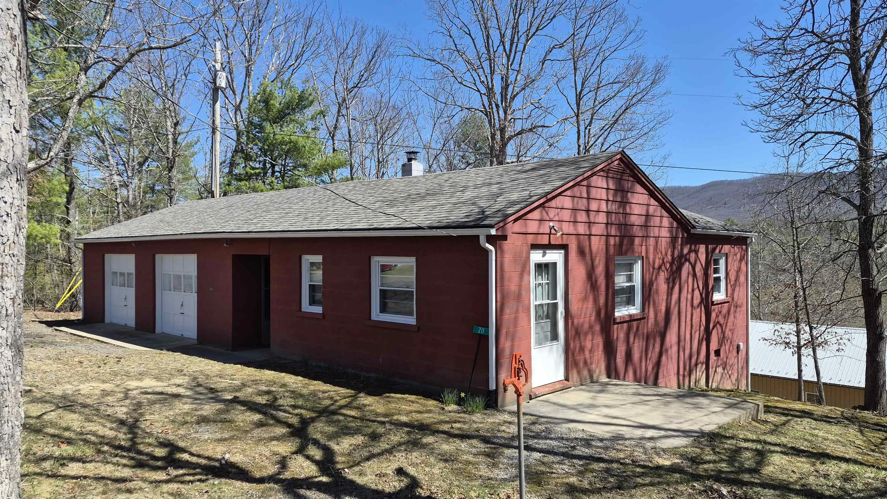 211 Watertank Rd, Millboro