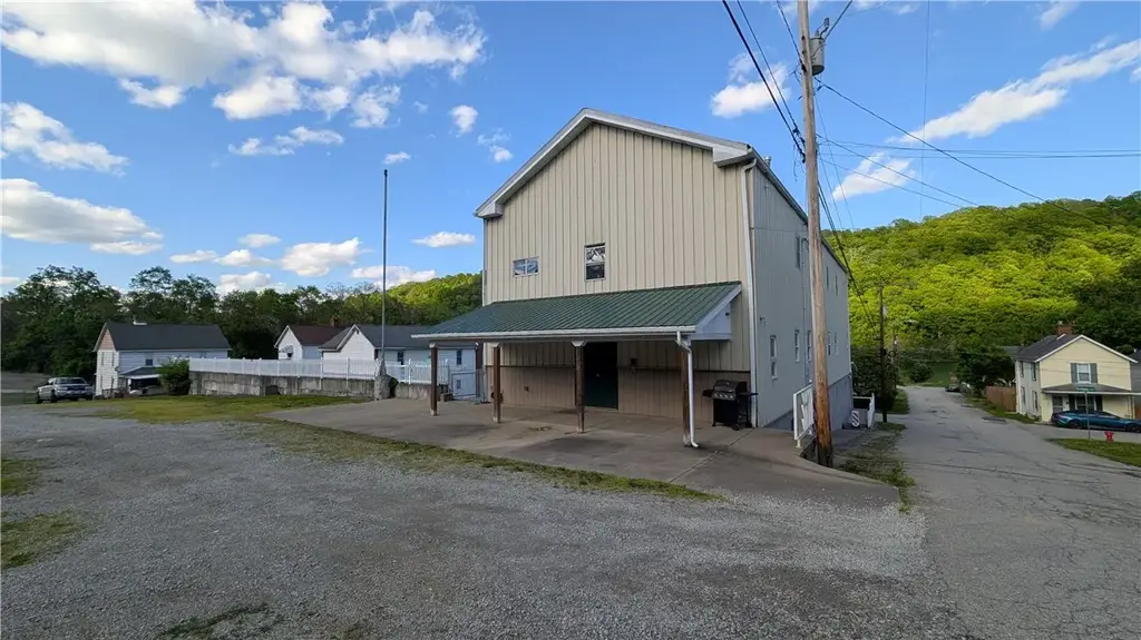 103 Moose Hill Road , East Bethlehem