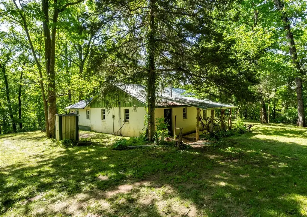 23659 Hwy 102, Gravette