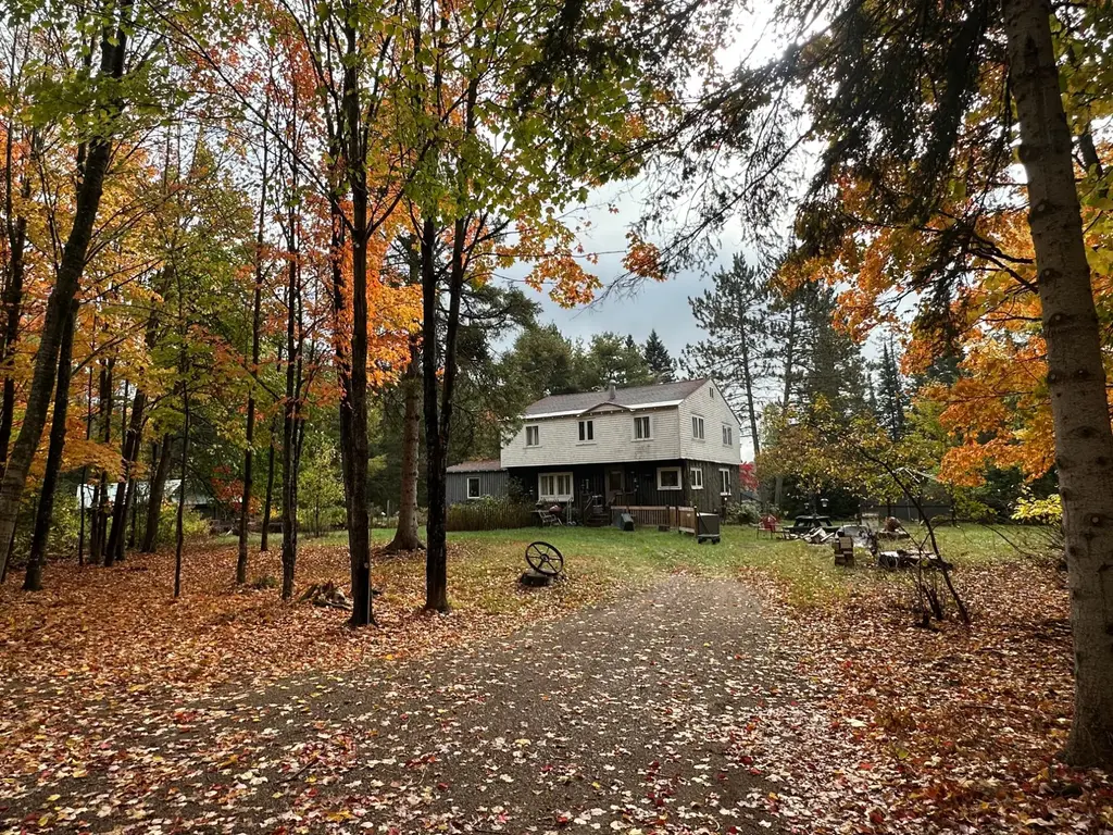 7032 Little Papoose Rd, Manitowish Waters