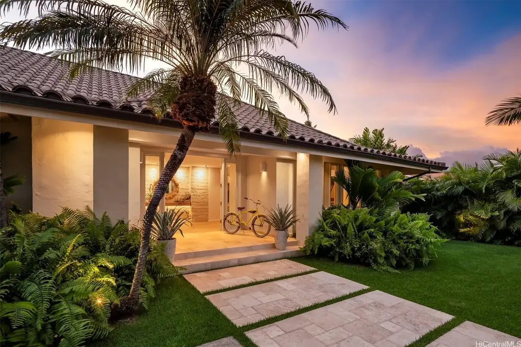 4670 Kahala Avenue, Honolulu