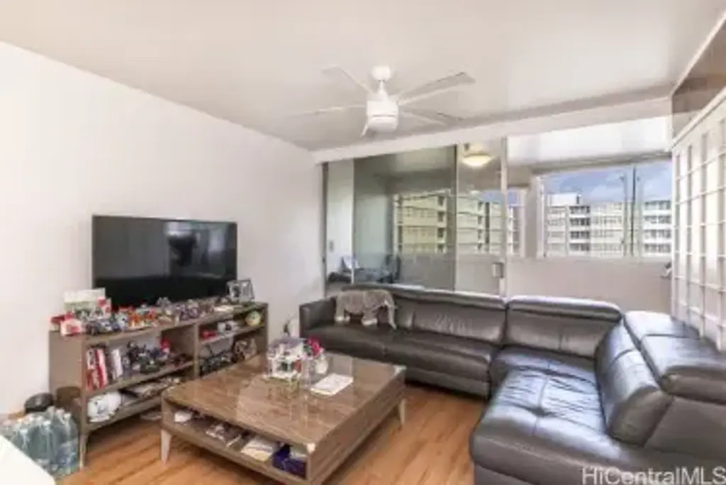 (unit #214) 1423 Emerson Street, Honolulu