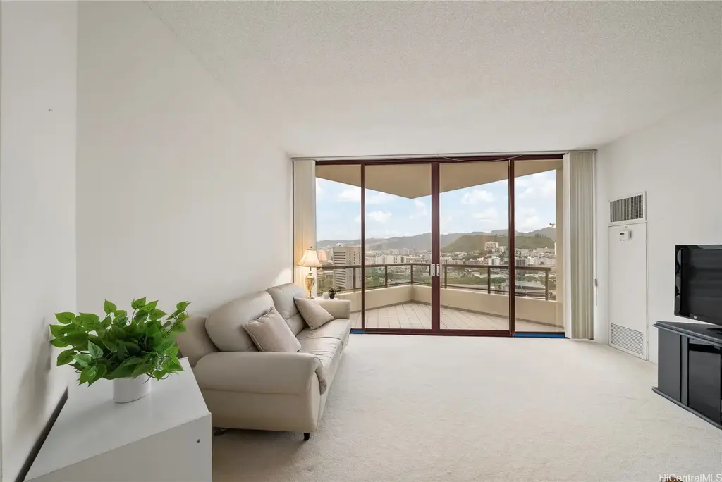 725 Kapiolani Boulevard # 2205, Honolulu