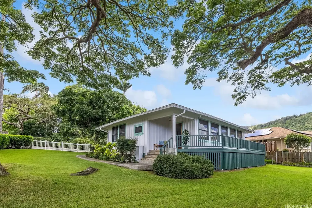 2417 Parker Place, Honolulu