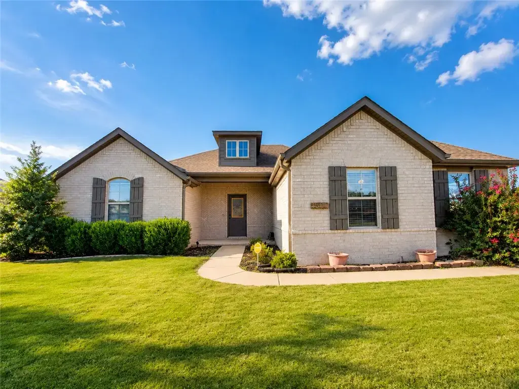 1500 Aniston Road, Centerton