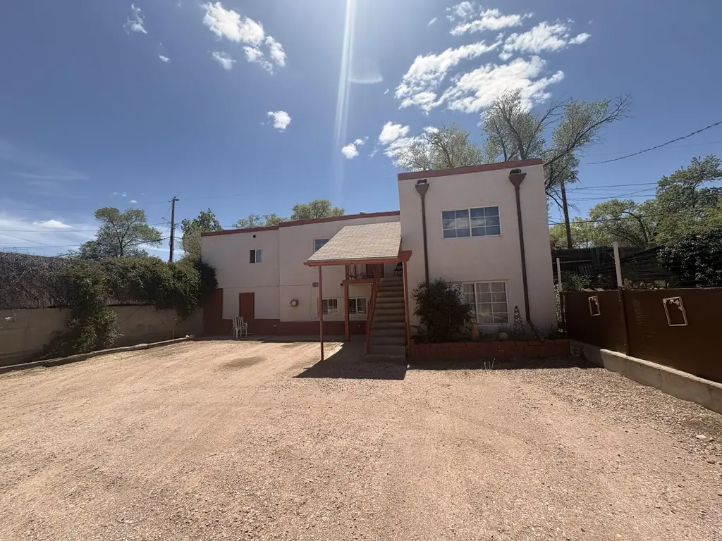 502 E Green Avenue, Gallup