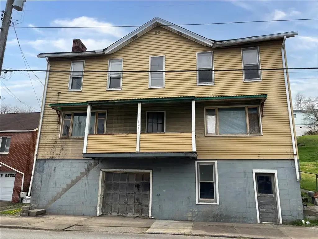 424 Main Street , New Eagle