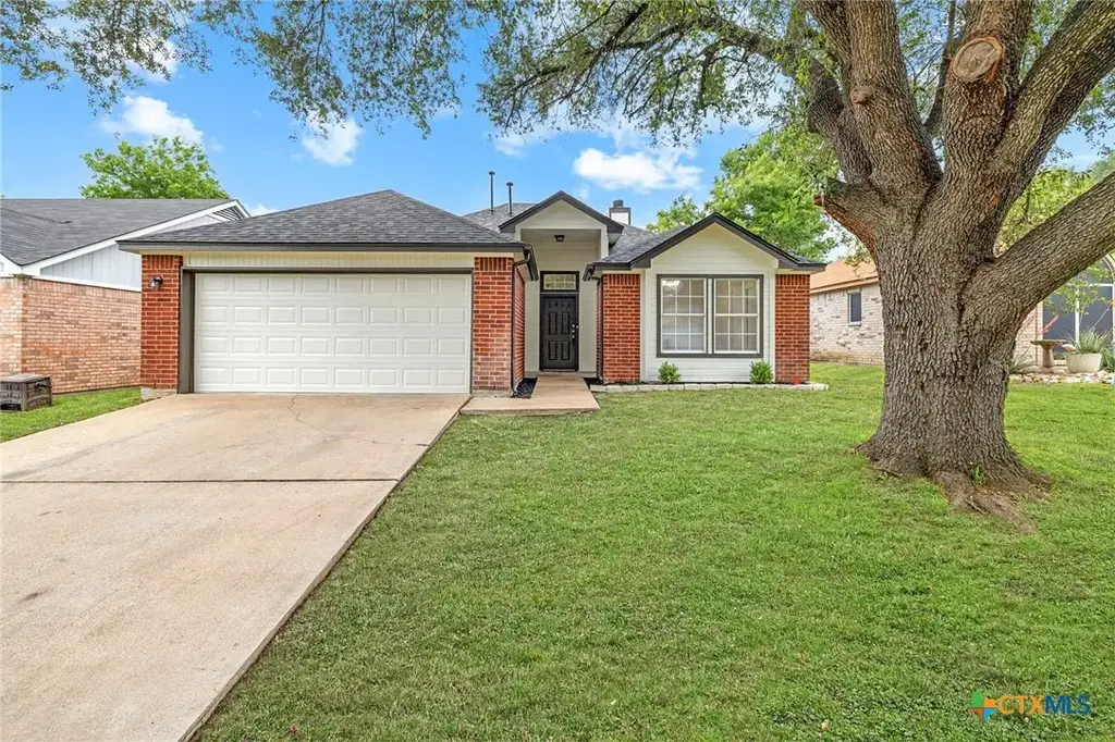 4422 Longhorn Trail, Temple