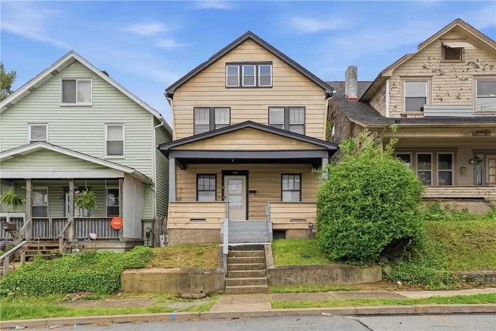 2812 Jenny Lind Street, East McKeesport