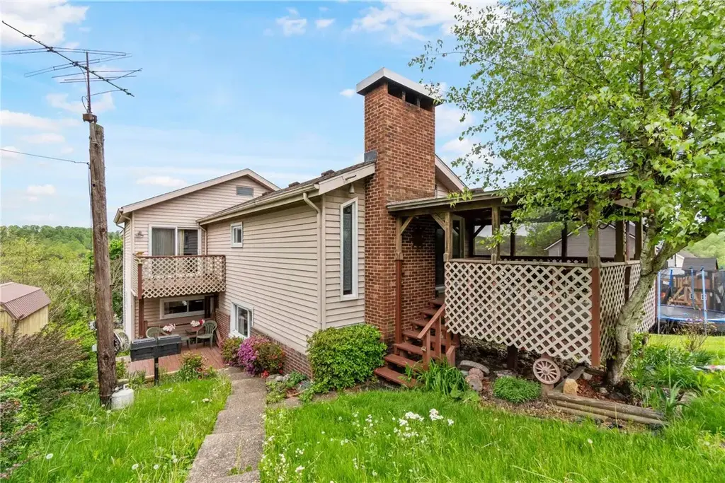 230 Keaggy Avenue , Salem