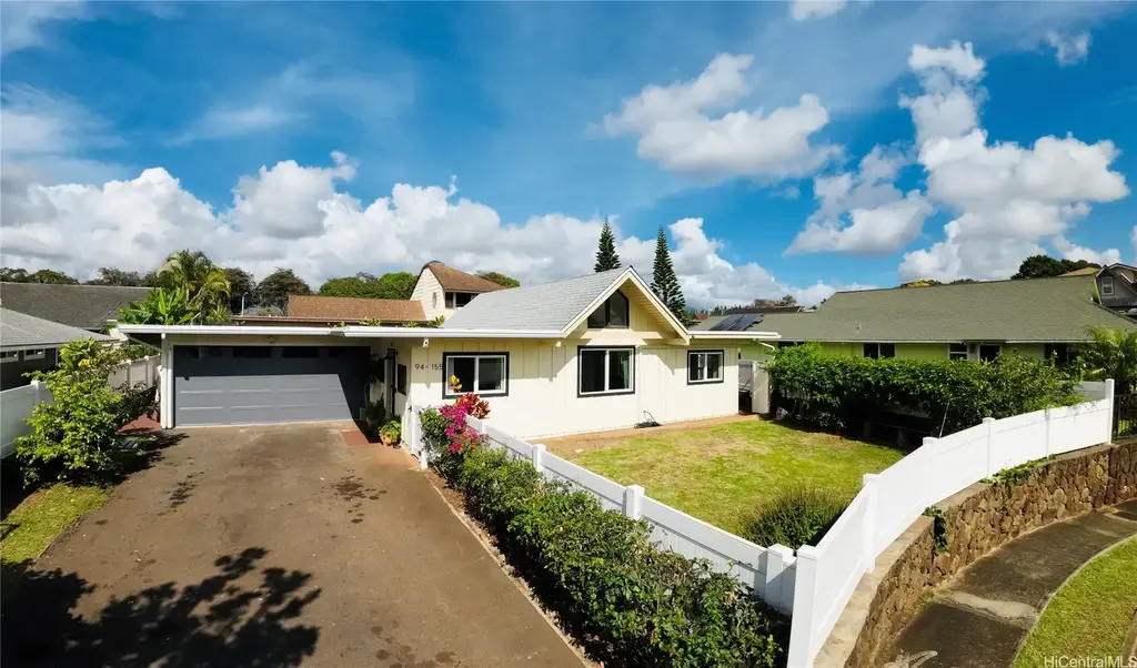 94-155 Hokulele Place, Mililani