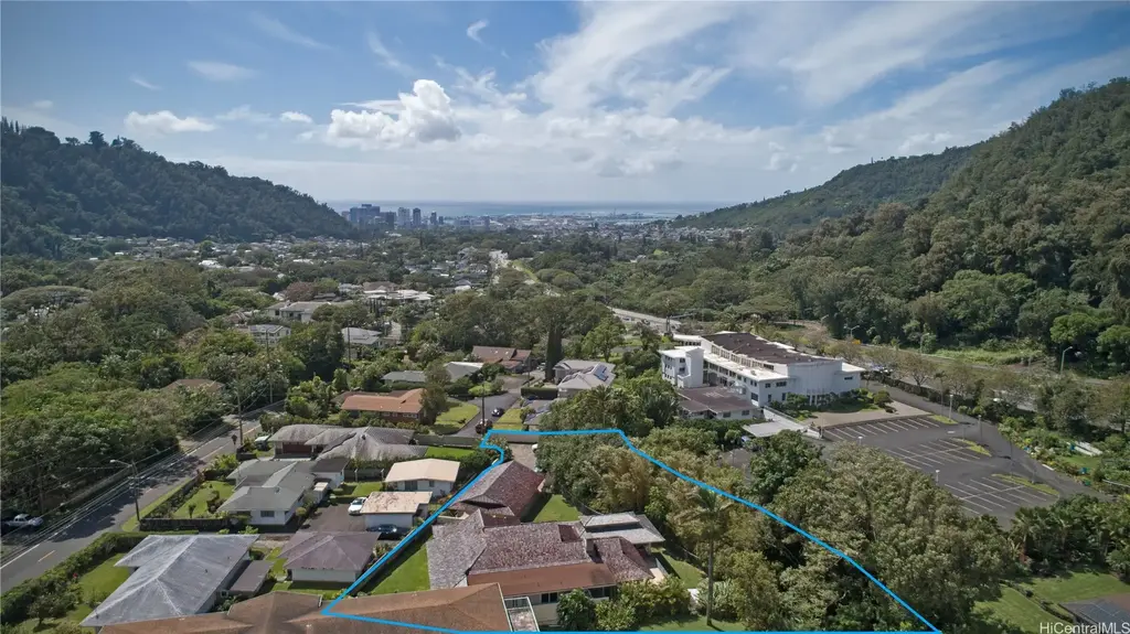 14 Hakumele Place, Honolulu