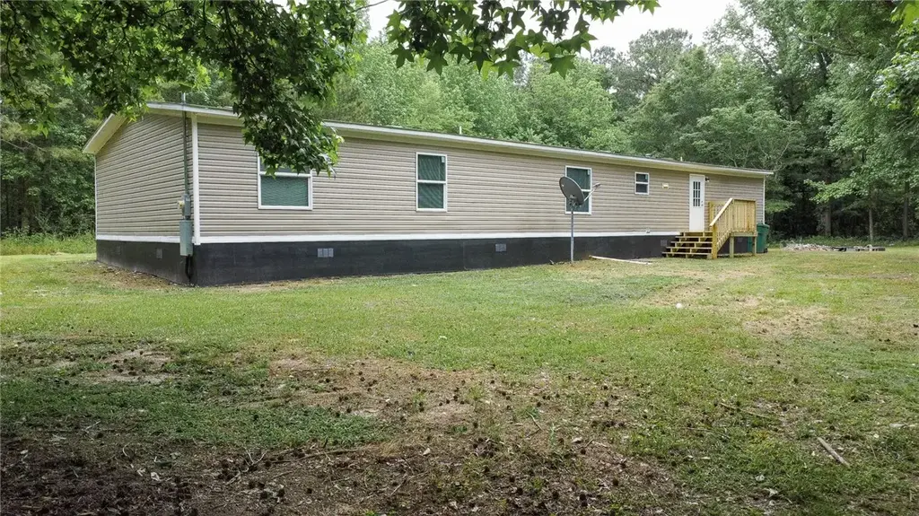 751 Ellis Rd, Shorter