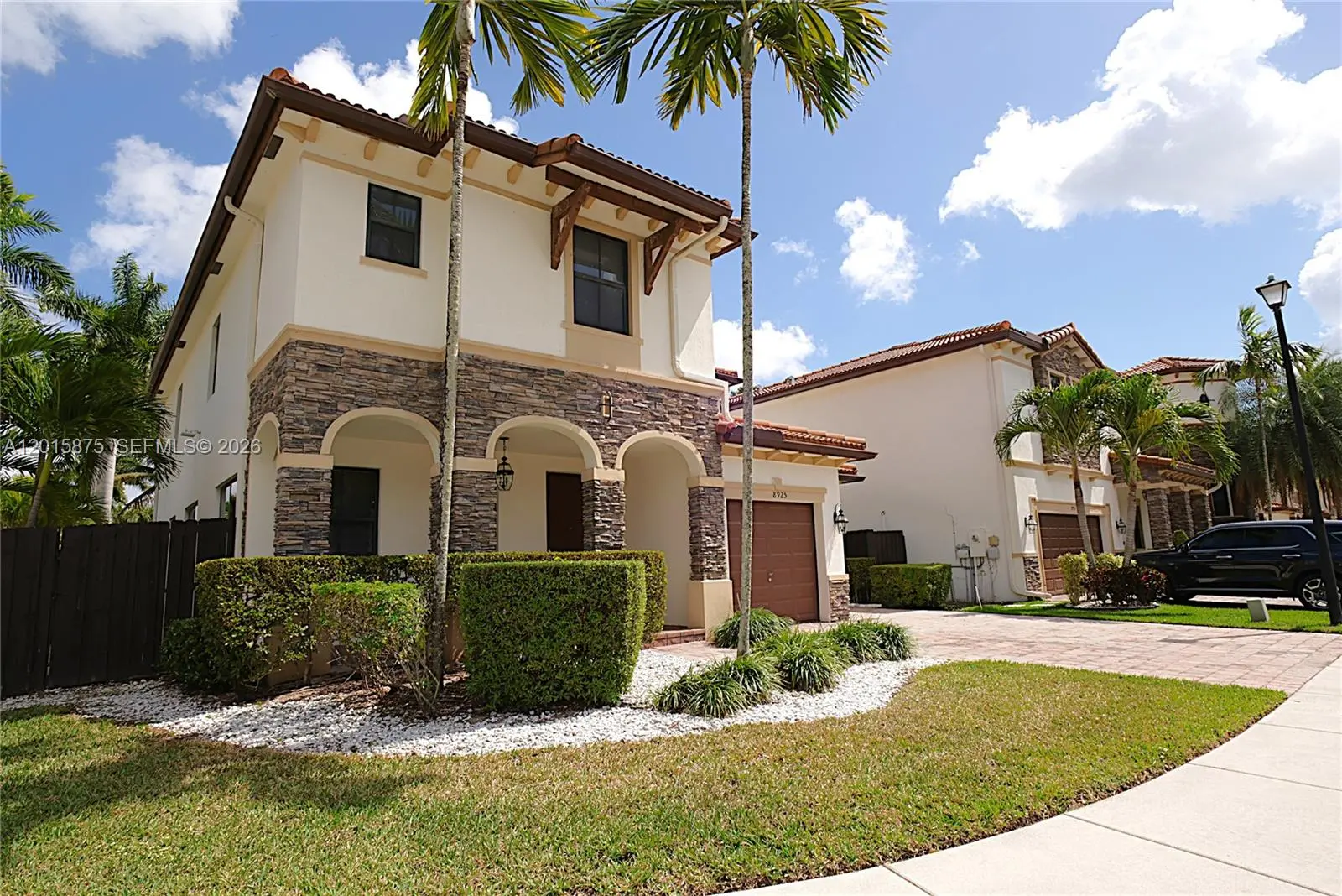 2 of 50 - 8925 Nw 99th Avenue, Doral, FL