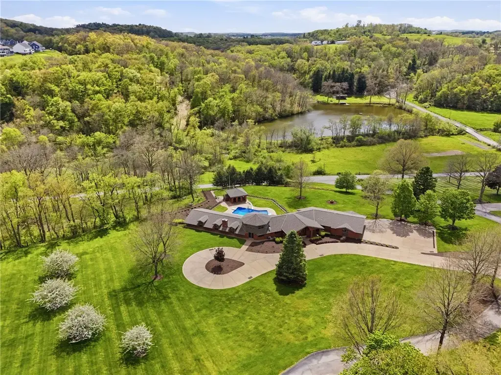 265 Mcfann Road , Middlesex