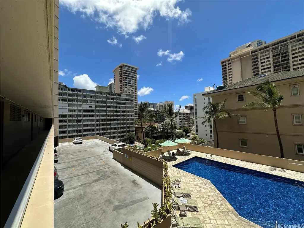 2121 Ala Wai Boulevard # 702, Honolulu