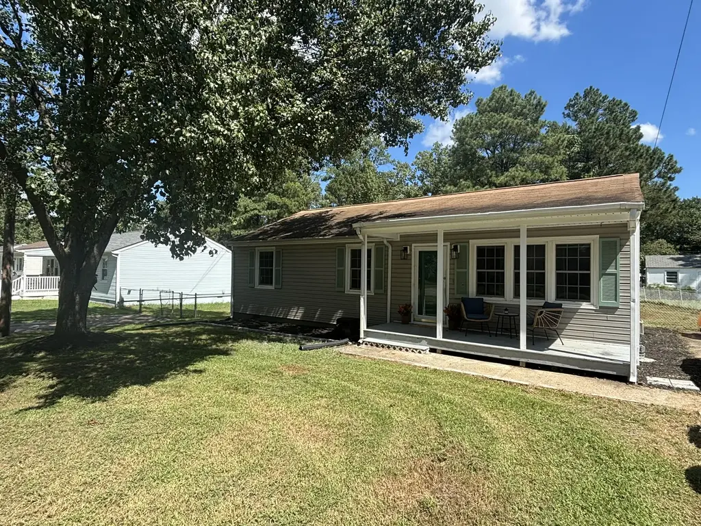 14217 Central Avenue, Chester