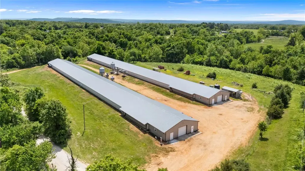 748 Madison 8440 Road, Huntsville