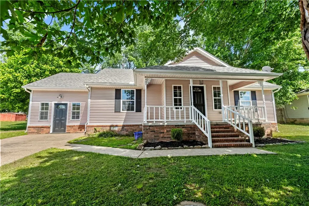 403 Swofford Street, Berryville