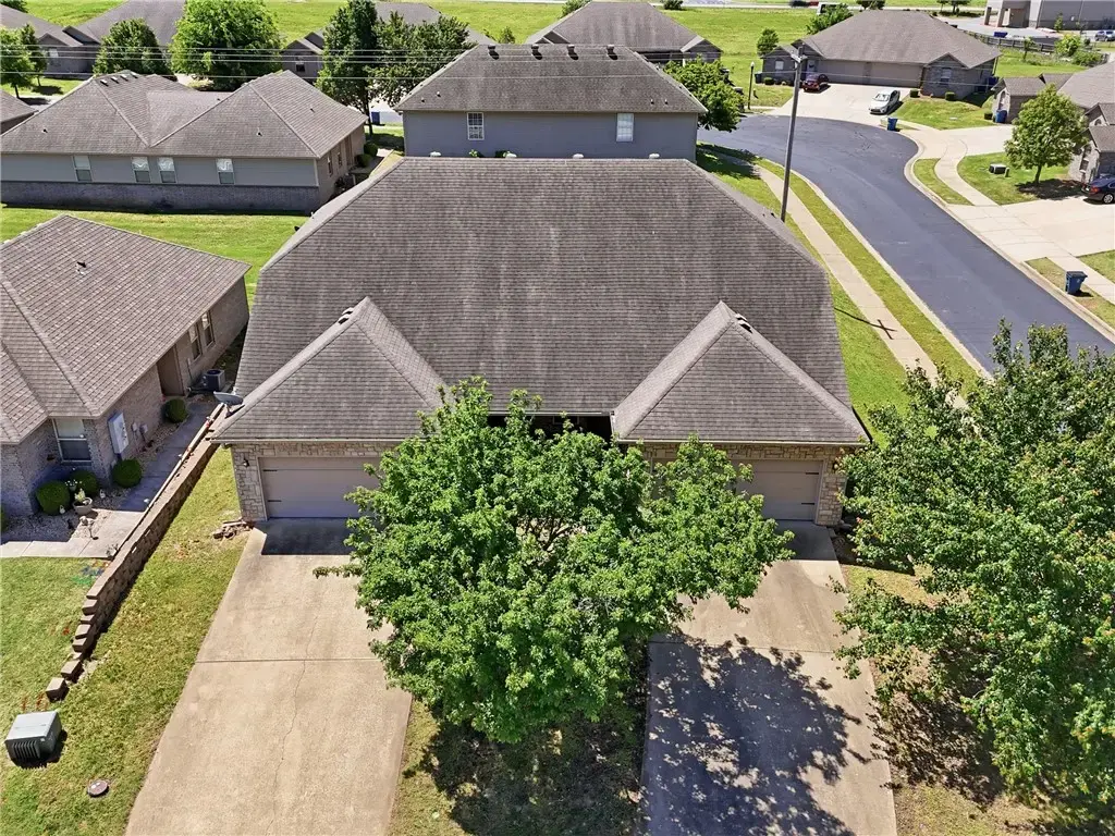 3403 Sw Deerfield Boulevard, Bentonville