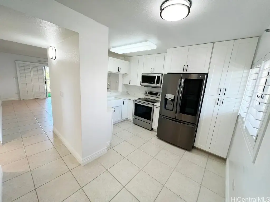 3075 Ala Poha Place # 711, Honolulu