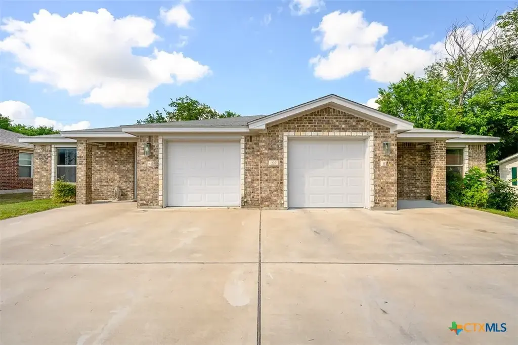 227 E Beeline Lane, Harker Heights