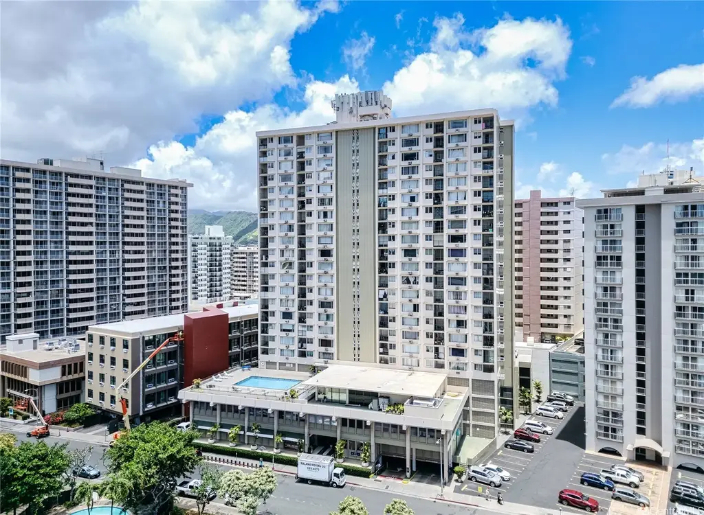 747 Amana Street # 407, Honolulu