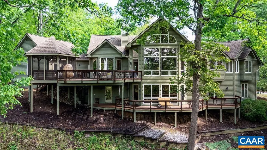 220 Saddleback Knl, Nellysford