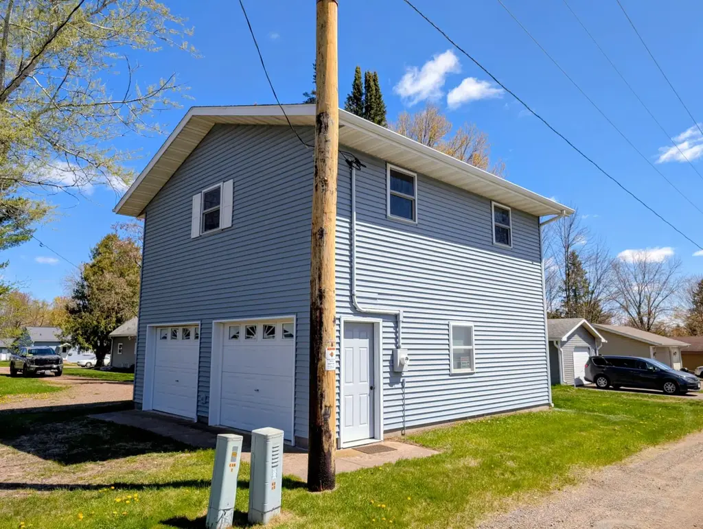 465 Jackson Ave, Phillips
