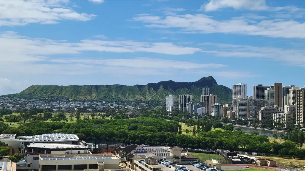 555 University Avenue # 1903, Honolulu