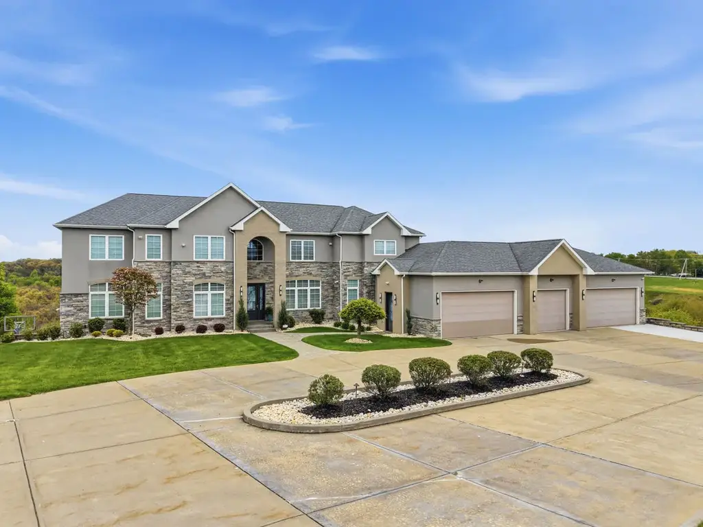 931 Pleasant Hill Road, Marshall