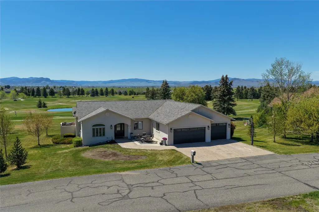 4156 Fox Ridge Drive, Helena