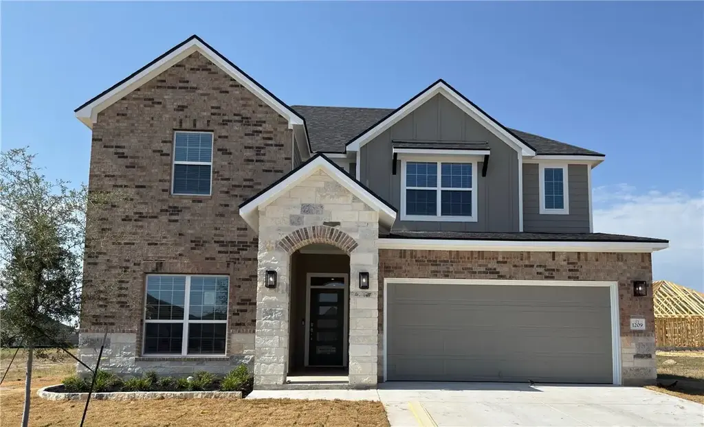 1209 Patriot Drive, College Station