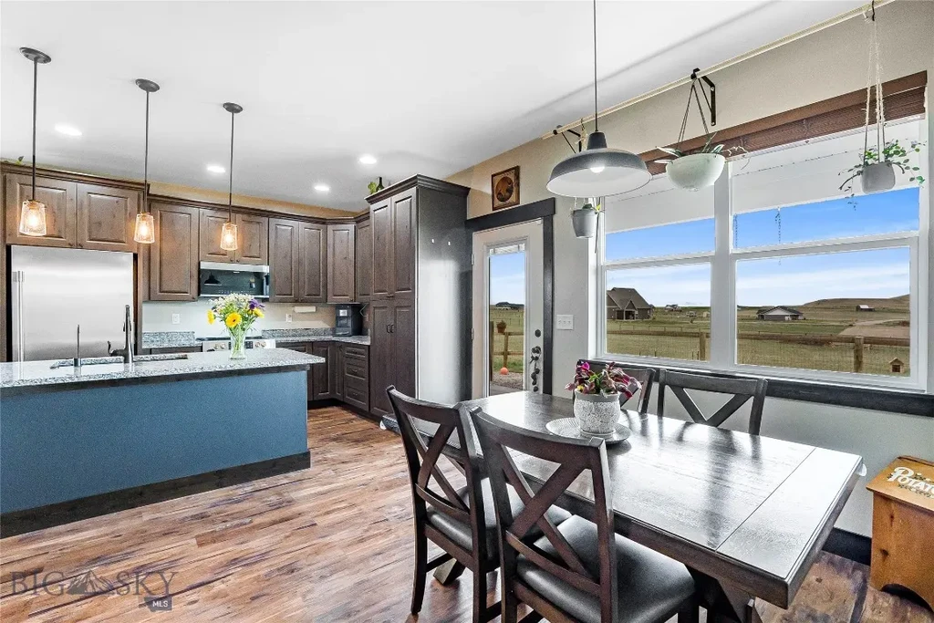 10 Amber Way, Three Forks