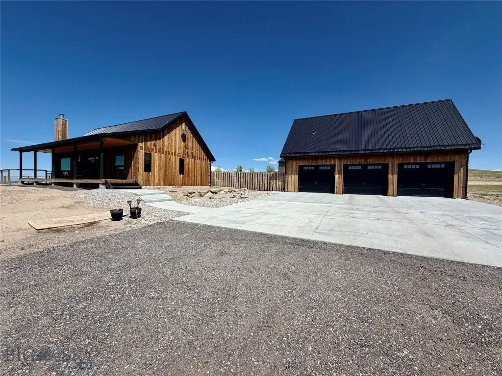 13502 Highway 41, Dillon