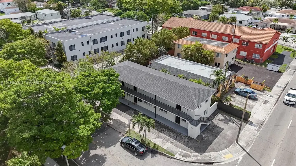 2190 Sw 14th Ter, Miami