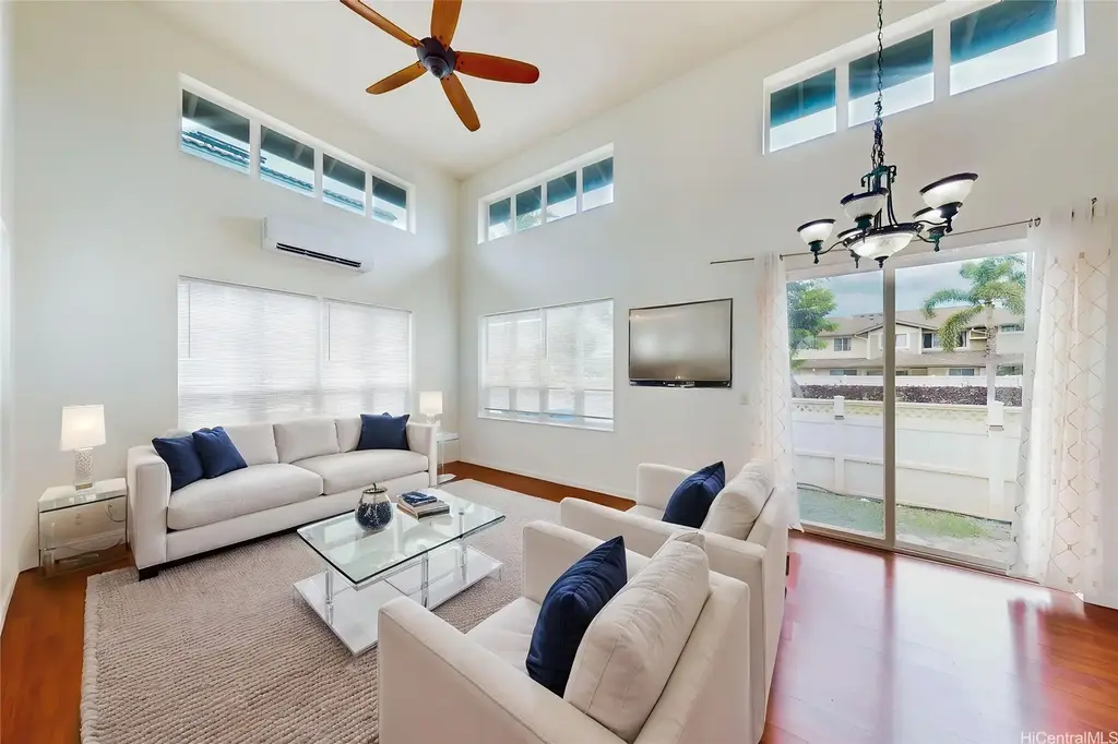 91-1037 Lanakoi Street, Kapolei