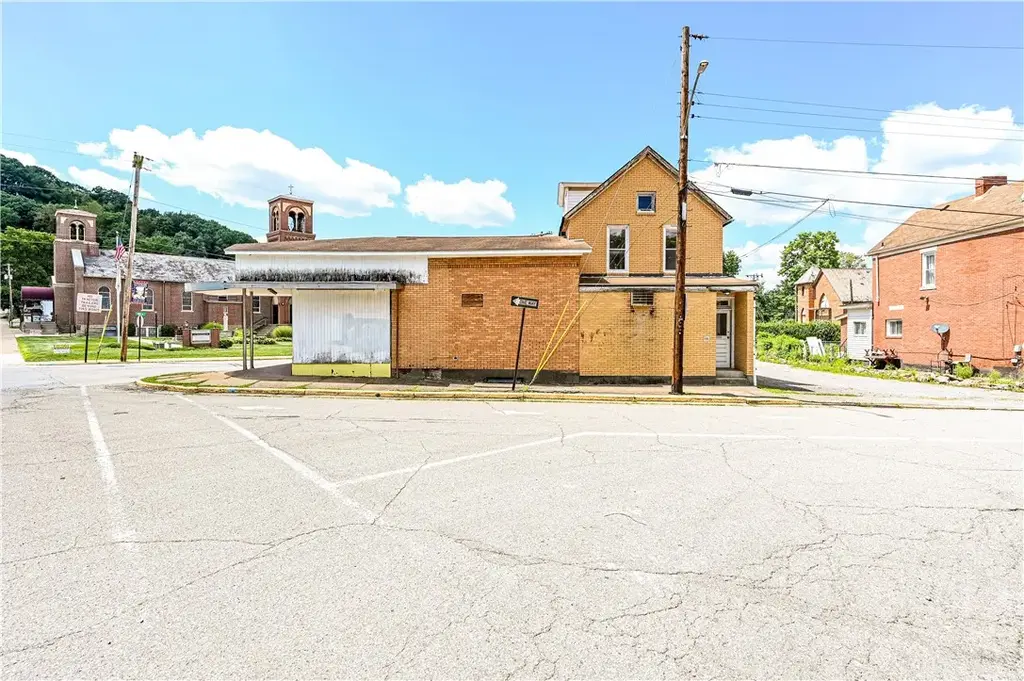 537 5 Th Street , Jeannette