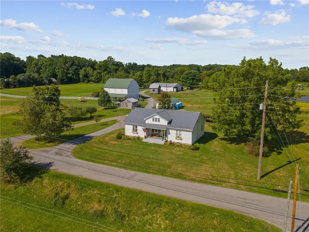 206 Lee Road, Springfield