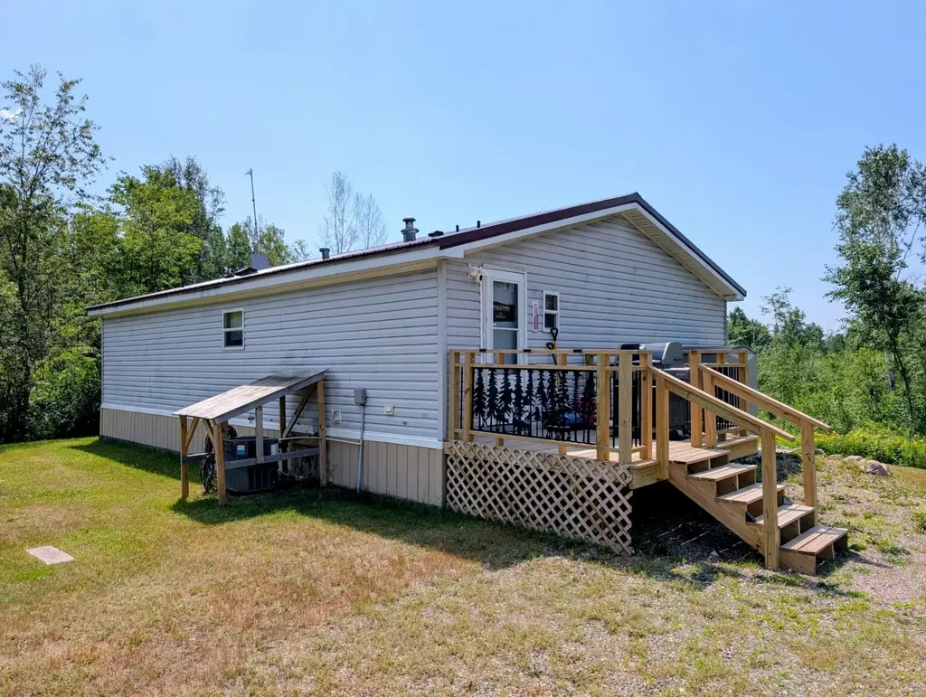 W10195 Cth S, Phillips