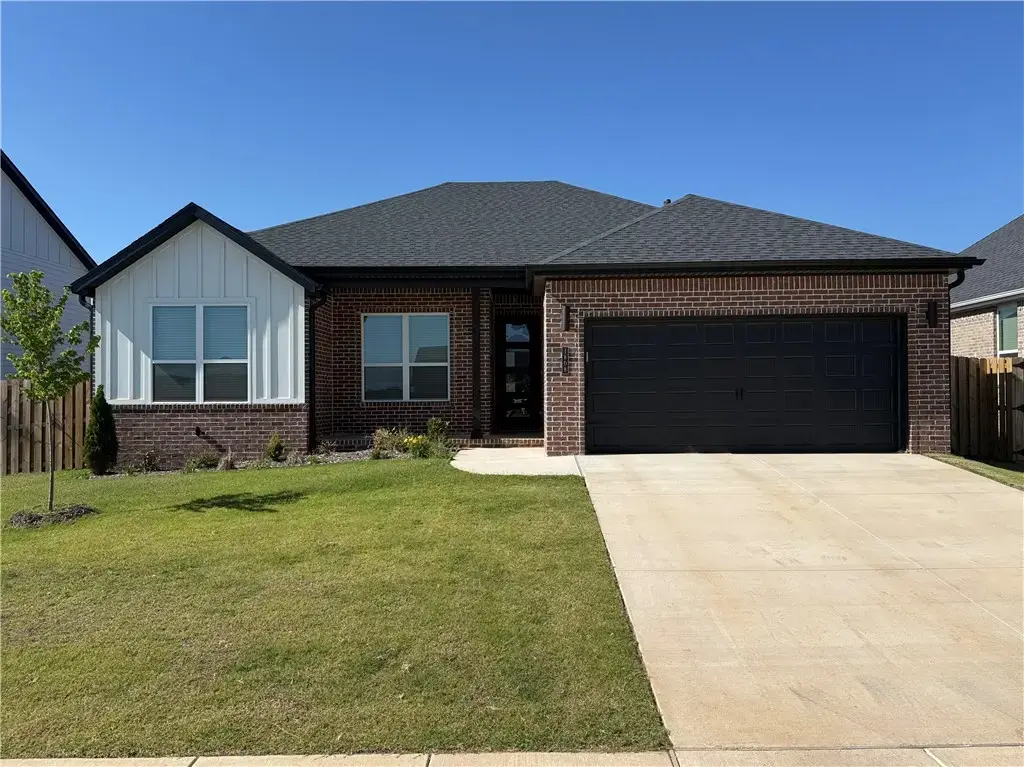 1808 Edwards Street, Pea Ridge