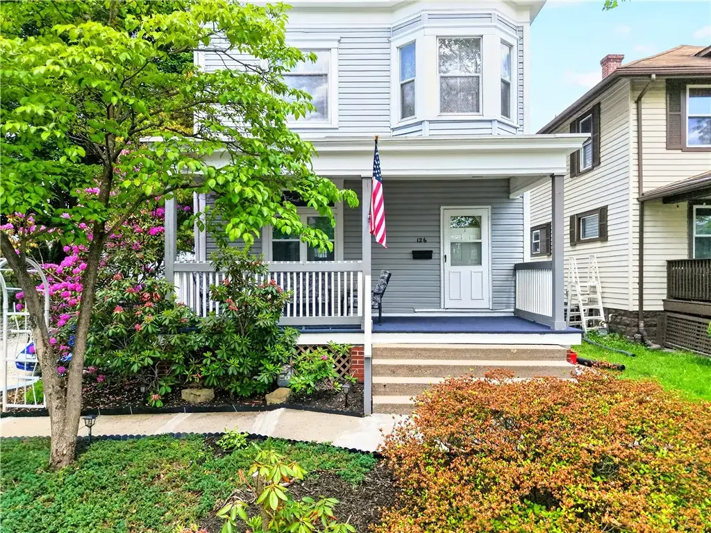 126 Dunbar Avenue, Bellevue