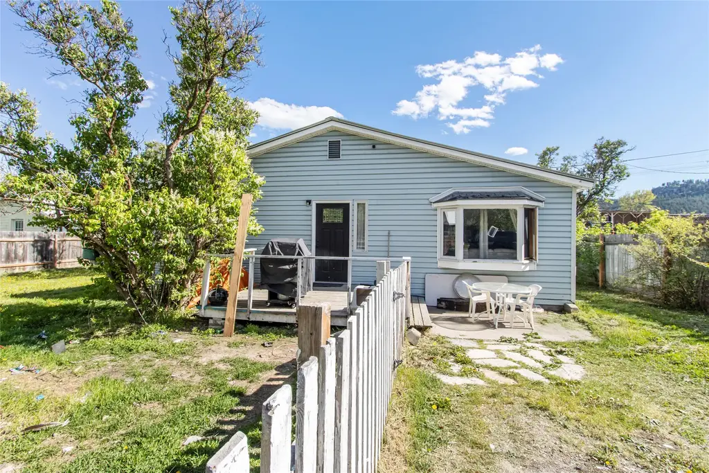 1108 6th Street W, Kalispell