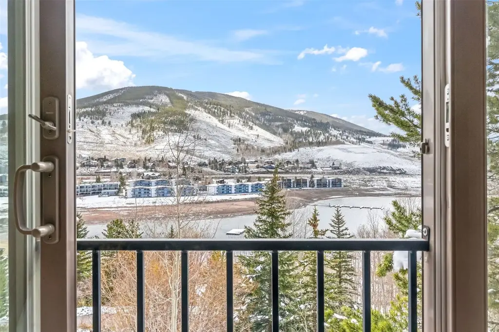 220 E La Bonte Street 215, Dillon