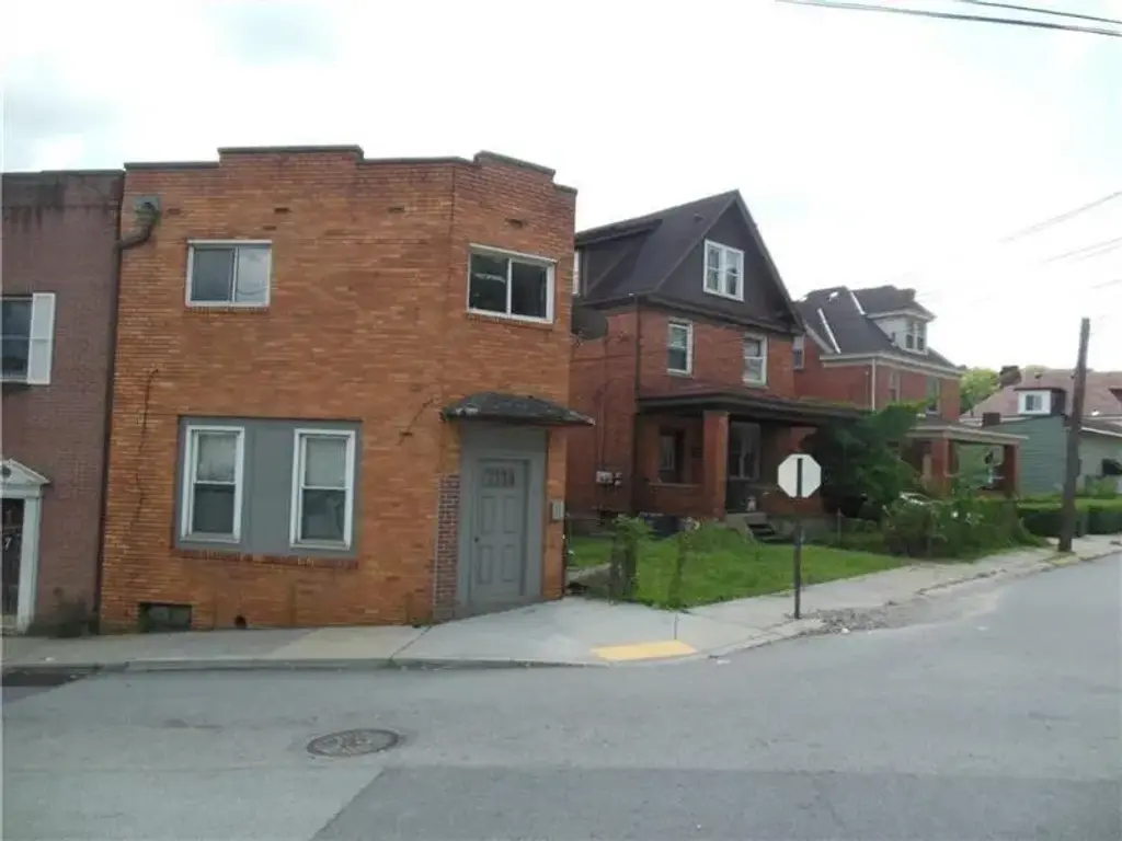 2501 Transport Street, Overbrook
