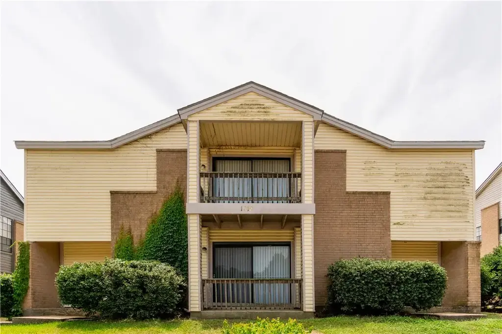 1012 Autumn Circle A, College Station